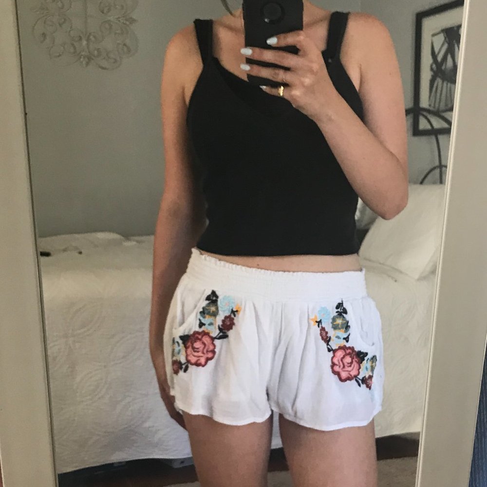 Urban Outfitters White Shorts with Embroidery